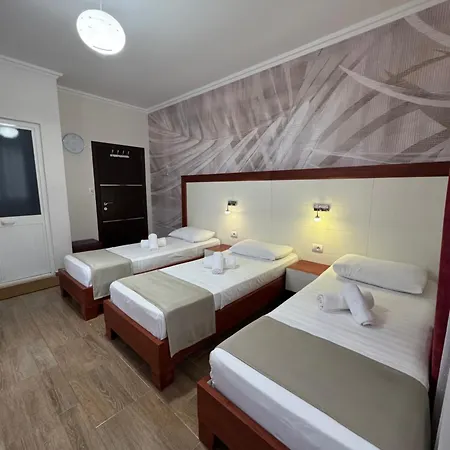 Otel Mesdheu Dıraç